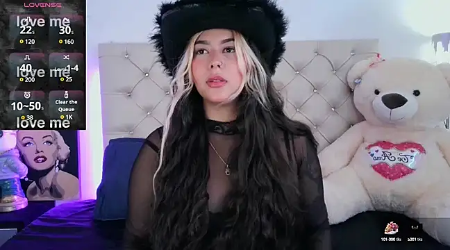 EmberEyes 999 online show from March 12, 2025, 7:47 pm