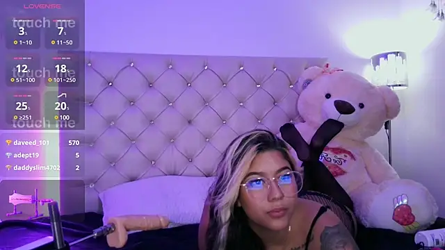 EmberEyes 999 online show from March 5, 2025, 12:49 am