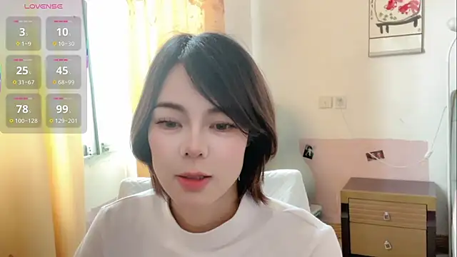 Linda-LL online show from March 10, 2026, 3:54 am