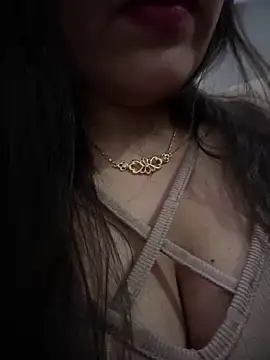 Iam  Cristal online show from March 19, 2025, 12:04 am