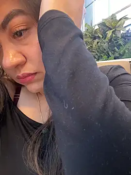 Iam  Cristal online show from March 12, 2026, 10:14 pm