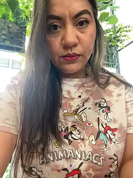 Snapshot of Iam__Cristal chatting on March 1, 2026, 8:31 pm Iam Cristal online show from March 1, 2026, 8:31 pm