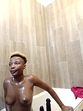 SHANTYBABE online show from November 8, 2025, 3:48 pm