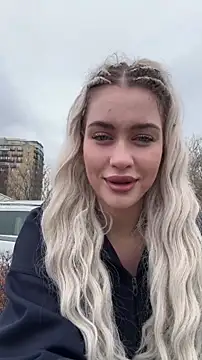 KikiWatson online show from March 21, 2026, 7:53 am