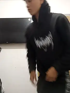 LatinBoysxxx online show from October 30, 2025, 4:26 pm