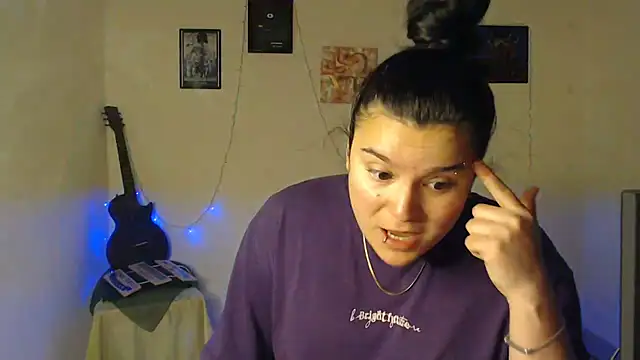 Snapshot of Nika_1_ chatting on September 20, 2025, 6:57 pm Nika 1 online show from September 20, 2025, 6:57 pm
