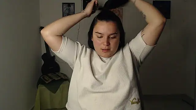 Snapshot of Nika_1_ chatting on September 19, 2025, 6:45 pm Nika 1 online show from September 19, 2025, 6:45 pm