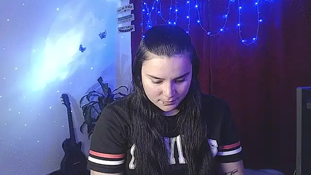 Snapshot of Nika_1_ chatting on September 25, 2025, 12:05 am Nika 1 online show from September 25, 2025, 12:05 am