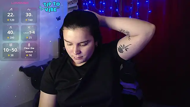 Nika 1  online show from October 12, 2025, 8:10 pm