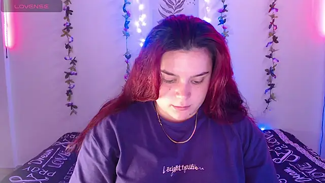Snapshot of Nika_1_ chatting on February 5, 2025, 8:14 pm Nika 1 online show from February 5, 2025, 8:14 pm