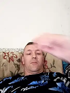 Escortfiuk online show from October 14, 2025, 11:58 pm