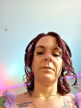 thatonespicychick online show from January 14, 2026, 5:05 pm