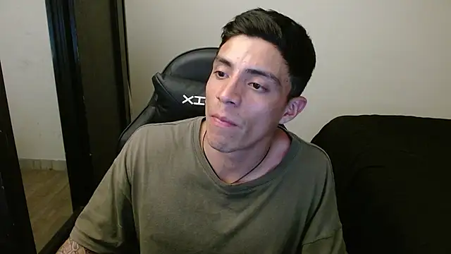 kv   xxx  online show from October 26, 2025, 1:39 am