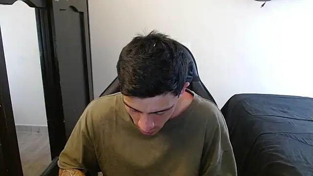 kv   xxx  online show from October 26, 2025, 4:51 pm