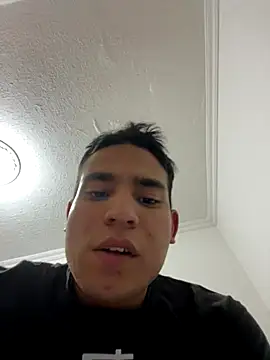 stiven-p23 online show from October 22, 2025, 3:17 am