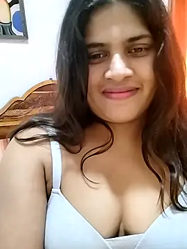 Snapshot of chanu174174 chatting on January 18, 2026, 4:27 am chanu174174 online show from January 18, 2026, 4:27 am