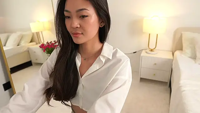 Peopleneedlove144 online show from November 7, 2025, 9:36 am