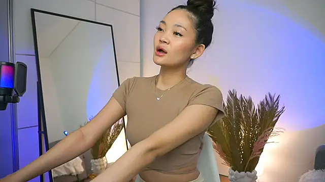 Peopleneedlove144 online show from February 17, 2025, 7:12 pm