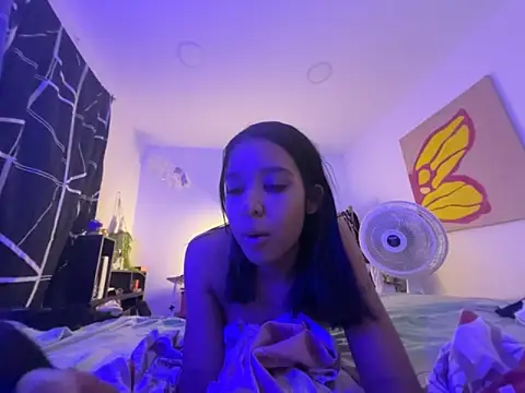 Snapshot of abbyyoungs chatting on October 18, 2025, 2:46 am abbyyoungs online show from October 18, 2025, 2:46 am