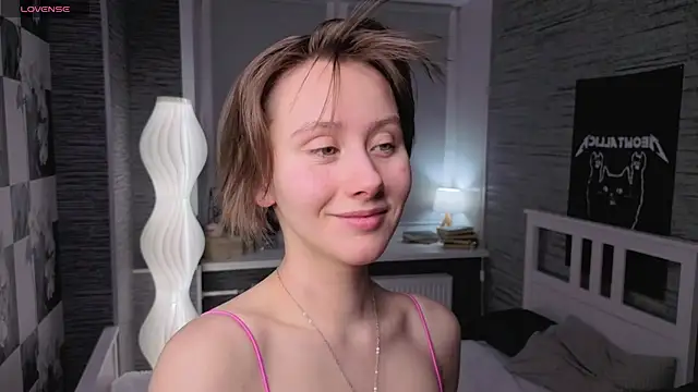 Snapshot of EthalBuffkin chatting on February 28, 2026, 7:24 pm EthalBuffkin online show from February 28, 2026, 7:24 pm