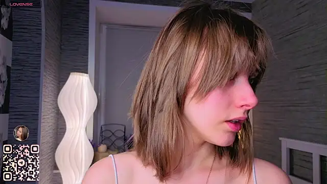 Snapshot of EthalBuffkin chatting on February 2, 2026, 7:13 pm EthalBuffkin online show from February 2, 2026, 7:13 pm