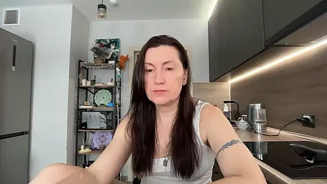 Snapshot of jainesummer chatting on February 9, 2026, 8:45 am jainesummer online show from February 9, 2026, 8:45 am