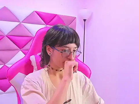 Danny Face online show from November 10, 2025, 2:00 pm