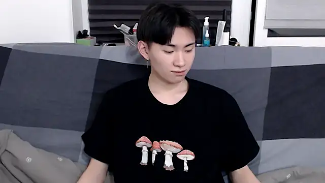 Miram Yu online show from January 15, 2025, 8:16 pm