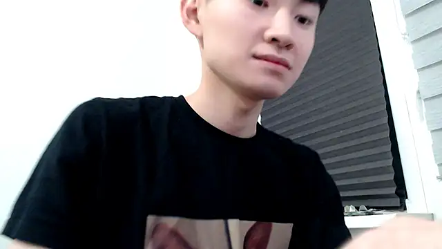 Miram Yu online show from October 1, 2025, 6:01 pm