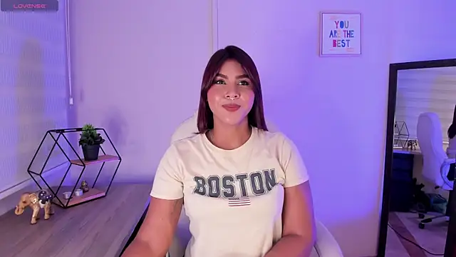  kylie  smith  online show from September 29, 2025, 7:19 pm