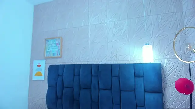 Melody Megann online show from February 26, 2025, 2:52 am