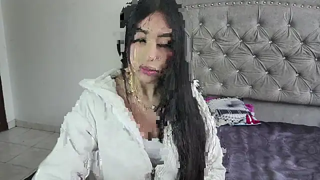 Nesuko kamado  online show from December 21, 2025, 4:19 pm