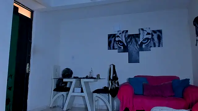 Snapshot of ray_long222 chatting on February 18, 2026, 1:18 pm ray long222 online show from February 18, 2026, 1:18 pm