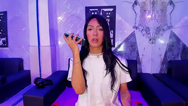 Isabella stanford2 online show from March 23, 2026, 5:13 pm