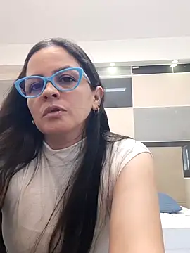 Zara Jackson online show from May 20, 2026, 2:47 pm