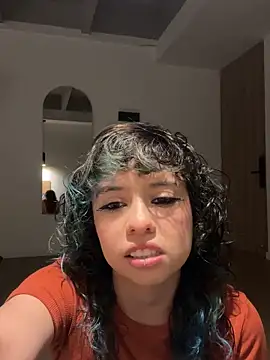 Snapshot of Sweet_Chaos chatting on February 20, 2026, 10:22 pm Sweet Chaos online show from February 20, 2026, 10:22 pm