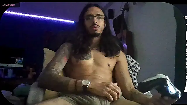 Donstark6669 online show from July 4, 2026, 9:52 pm