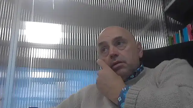 pantomax online show from November 2, 2025, 9:47 am