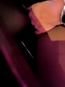 Snapshot of Secret_couple_ chatting on February 7, 2025, 6:02 pm Secret couple online show from February 7, 2025, 6:02 pm