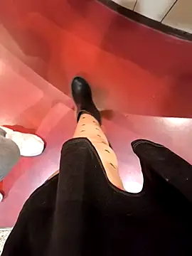 Snapshot of Secret_couple_ chatting on March 7, 2025, 5:28 pm Secret couple online show from March 7, 2025, 5:28 pm