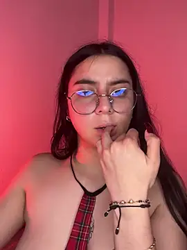 Cassie-millers online show from February 12, 2025, 6:51 pm