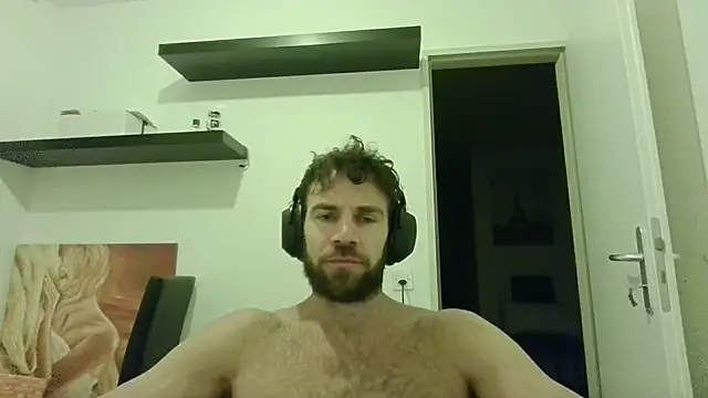 alpha-hunk online show from October 12, 2025, 7:37 pm