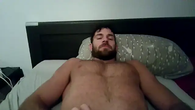 alpha-hunk online show from September 28, 2025, 9:22 pm