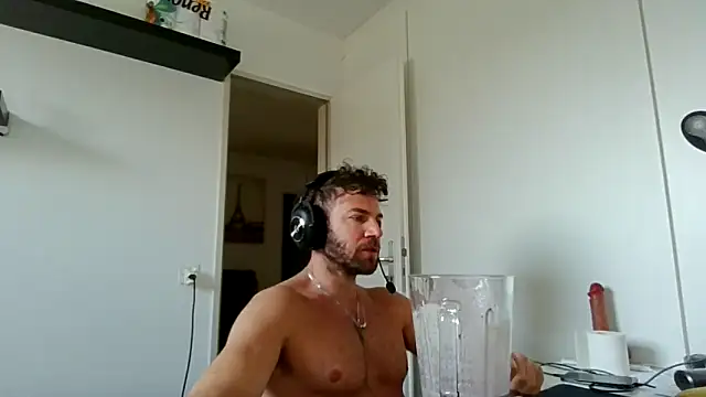 alpha-hunk online show from March 22, 2026, 9:55 am