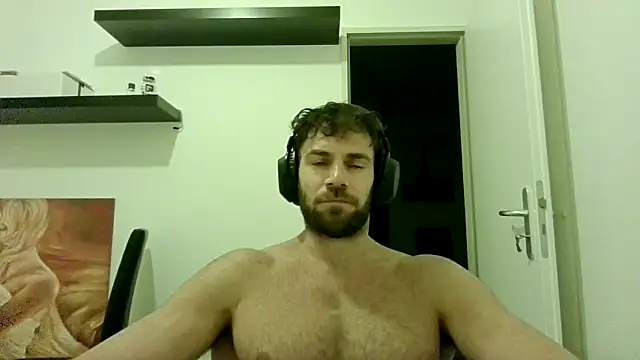 alpha-hunk online show from September 26, 2025, 7:21 pm