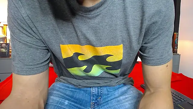 Sr Magnus  online show from December 21, 2025, 11:45 am