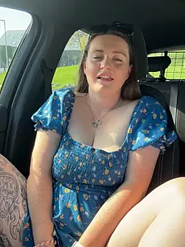 BustyBonnieUK online show from October 9, 2025, 12:06 pm