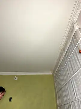 aurora divine online show from December 15, 2025, 10:48 pm