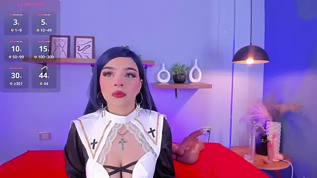 maddy walker online show from November 24, 2025, 12:05 pm