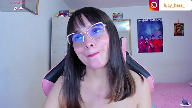 Lucyy-hess online show from June 17, 2026, 7:35 pm